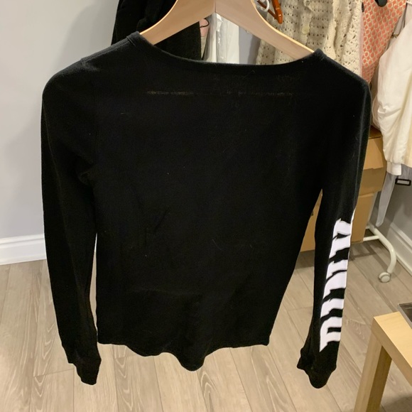 PINK Loungewear top - Picture 2 of 2